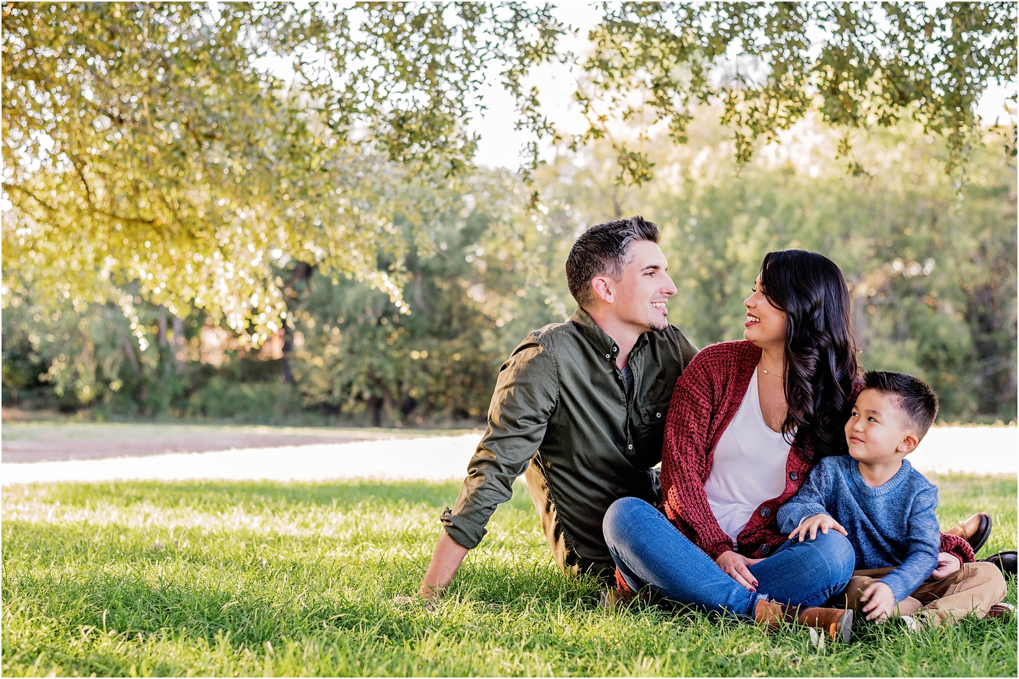 Family Photoshoot in Round Rock Texas Natural Light Photographer