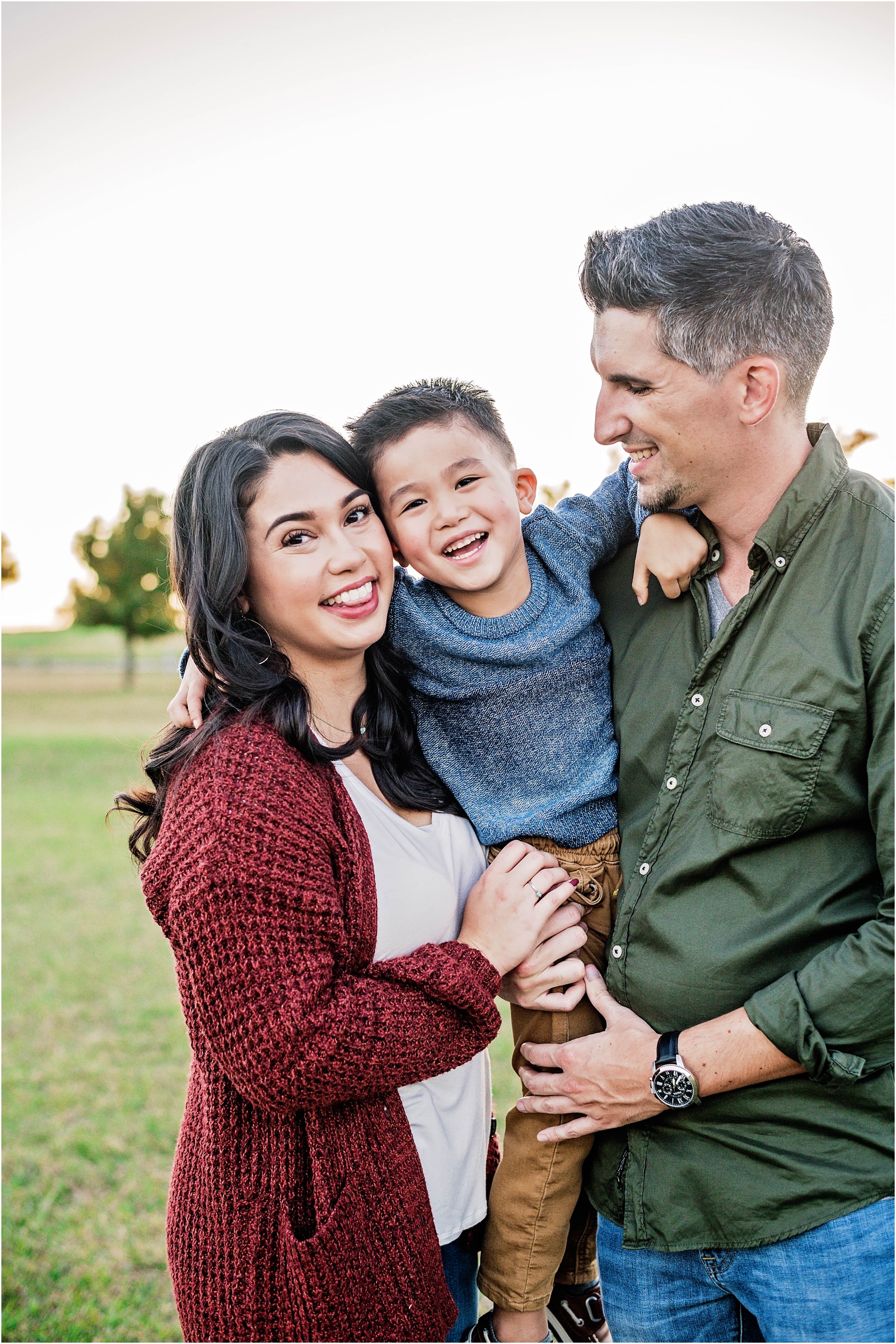 Family Laughing in Round Rock Texas Natural Light Photographer