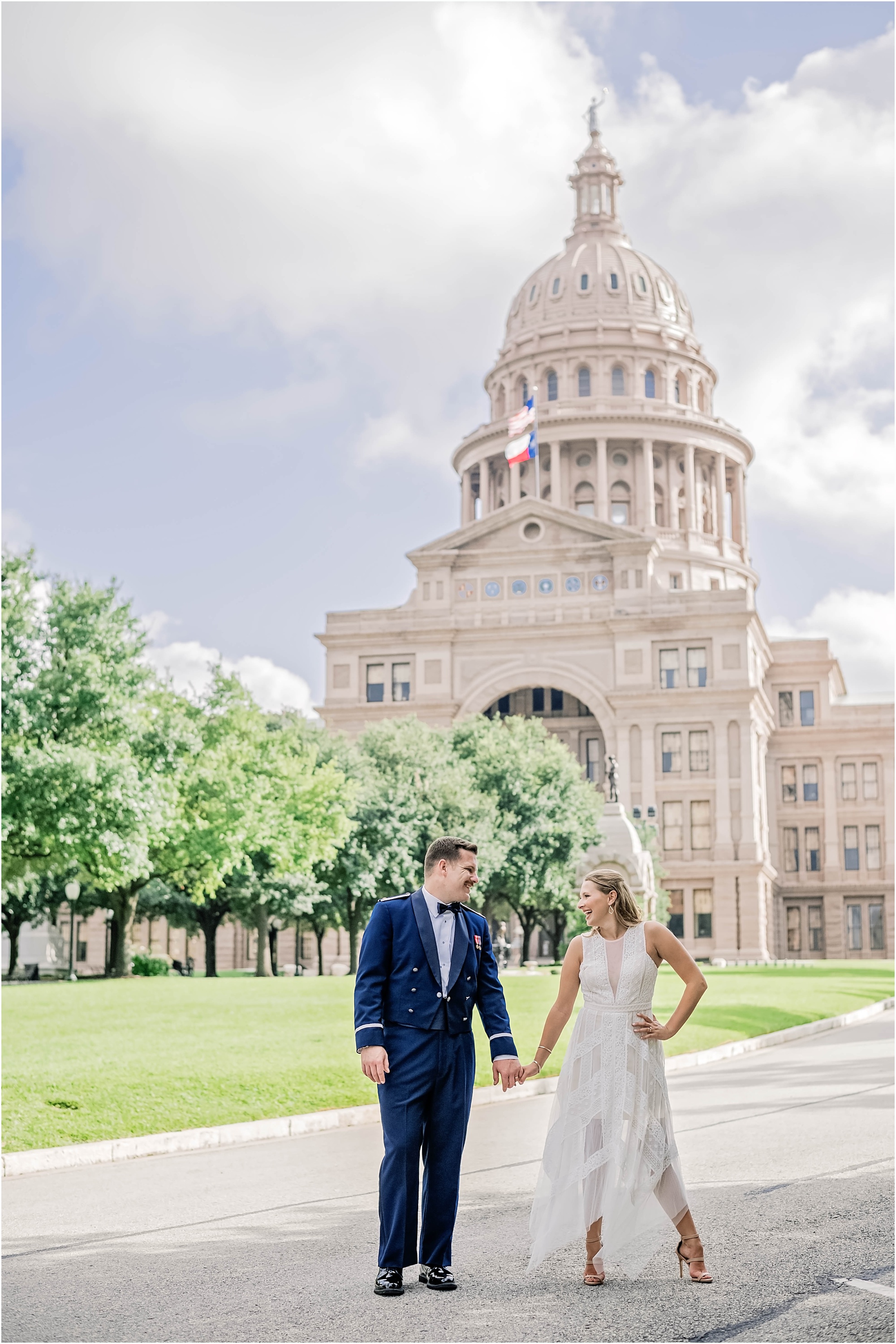 Couple Eloped in South Austin Texas by Natural Light Photographer State Capital Building