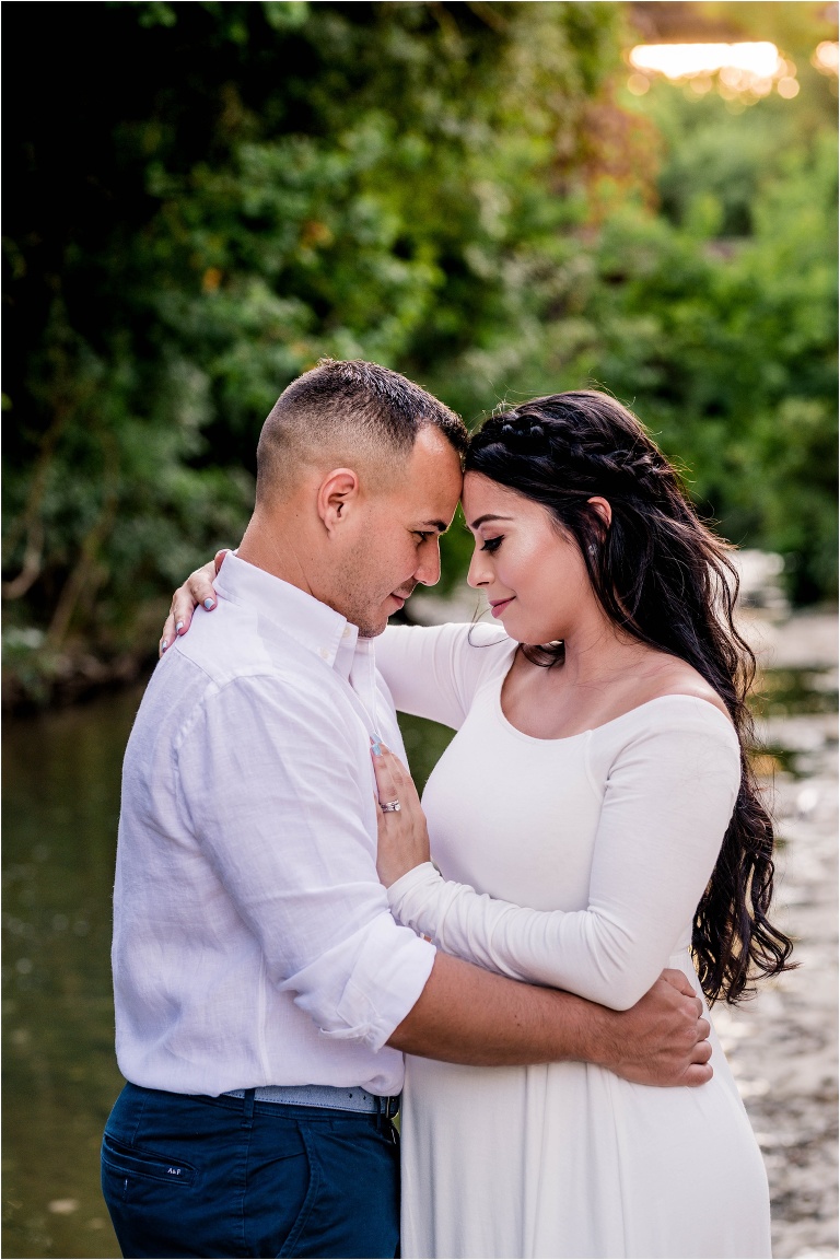 Maternity Photoshoot with Couple near creek in Cedar Park Texas by natural light Family photographer