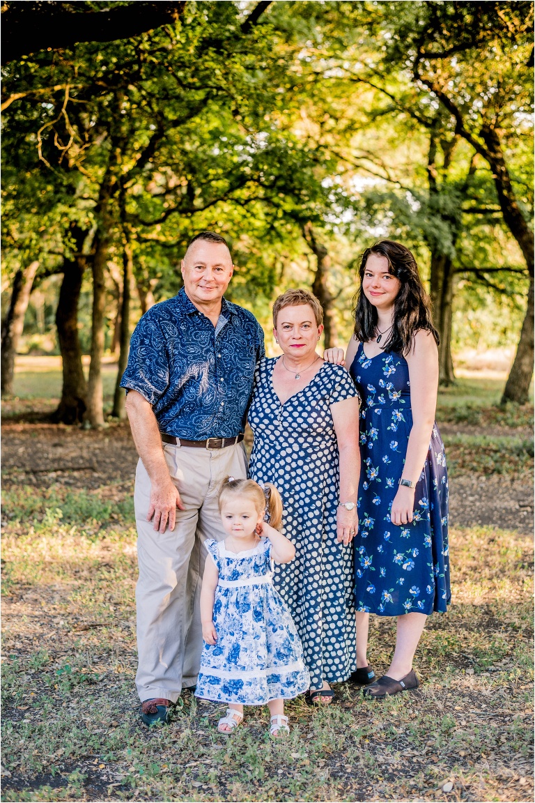 Family Photoshoot by Natural Light Photographer in Austin Texas