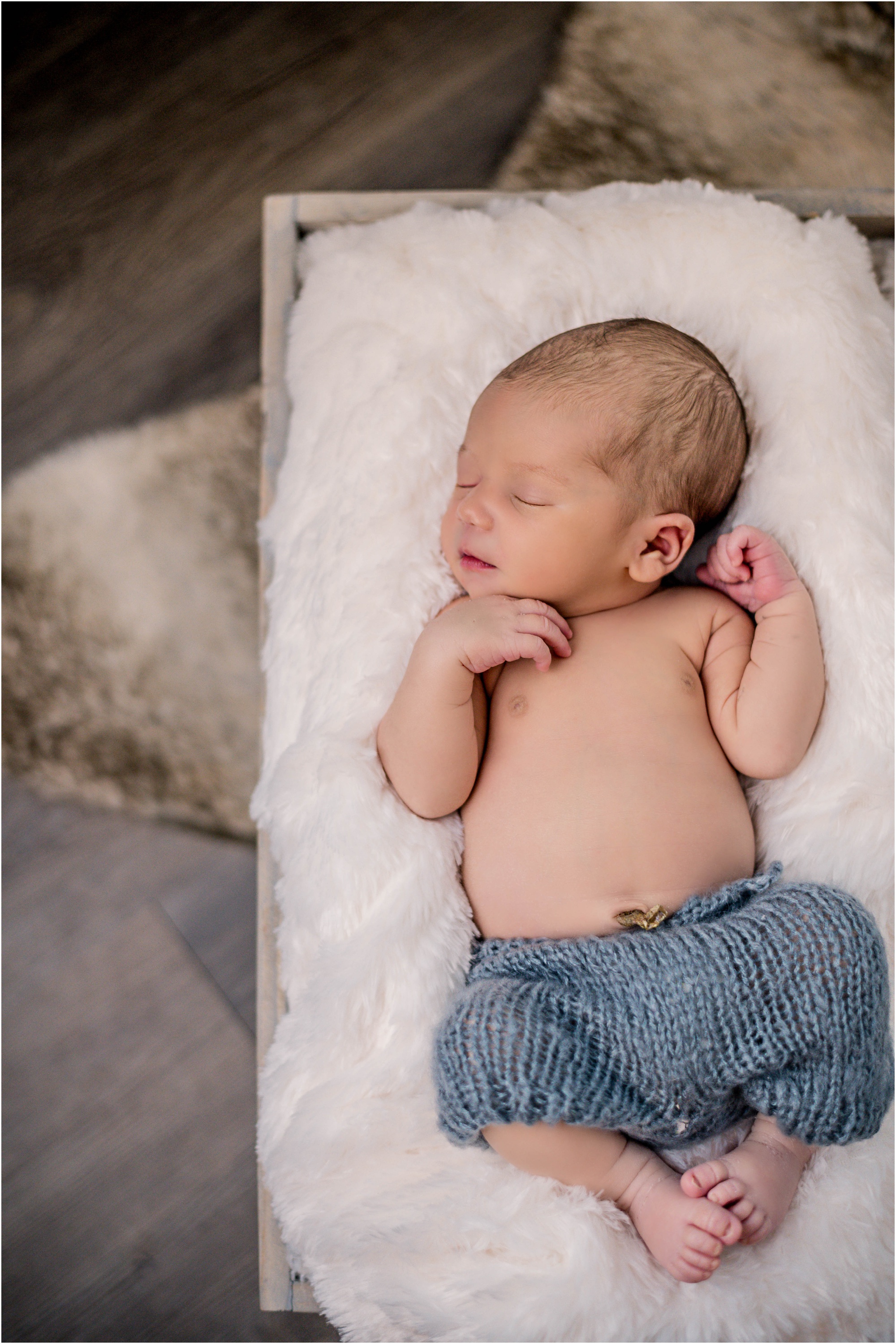 Indoor Newborn Portrait Photoshoot in Austin Texas by natural light baby photographer