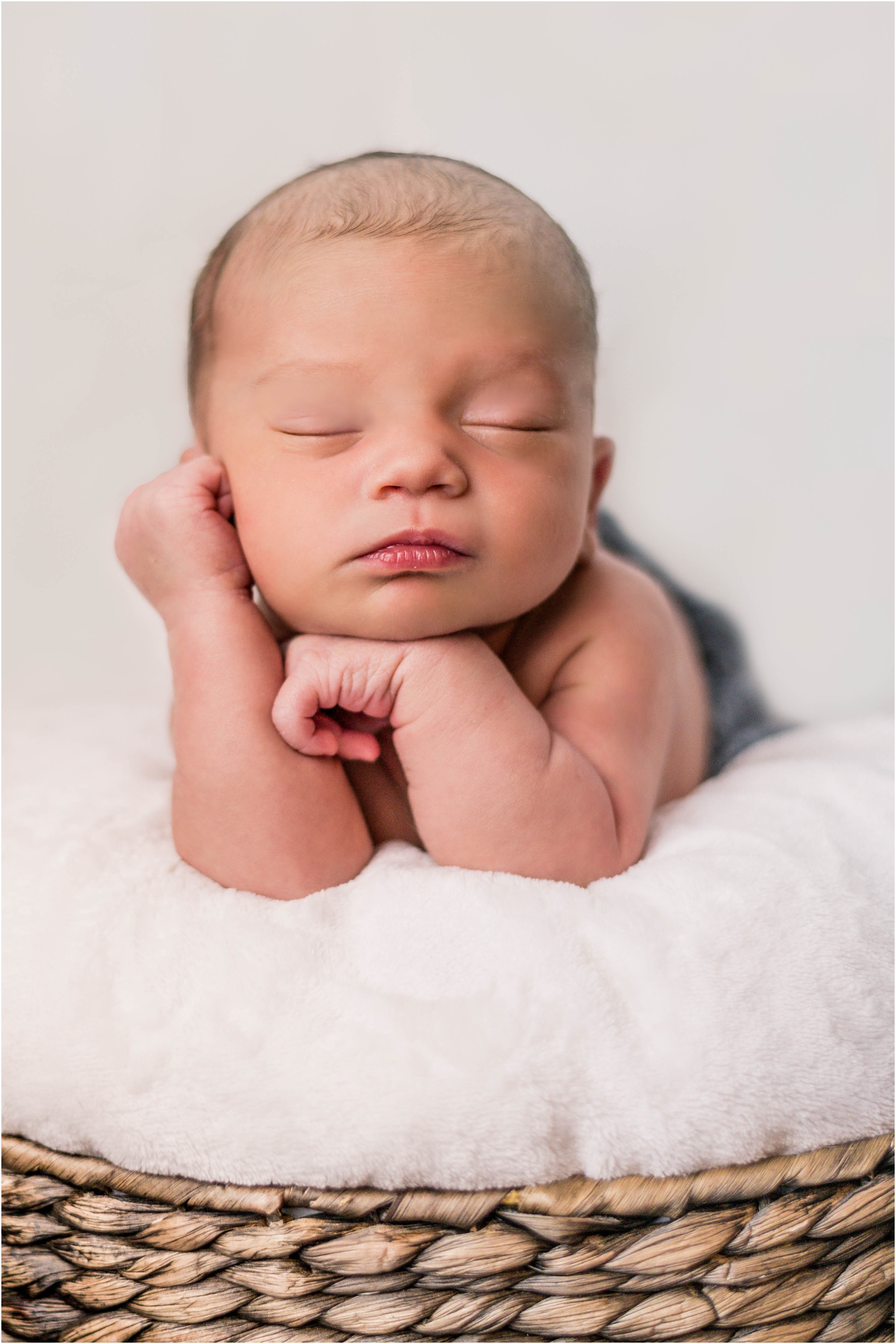 Indoor Newborn Portrait Photoshoot in Austin Texas by natural light baby photographer