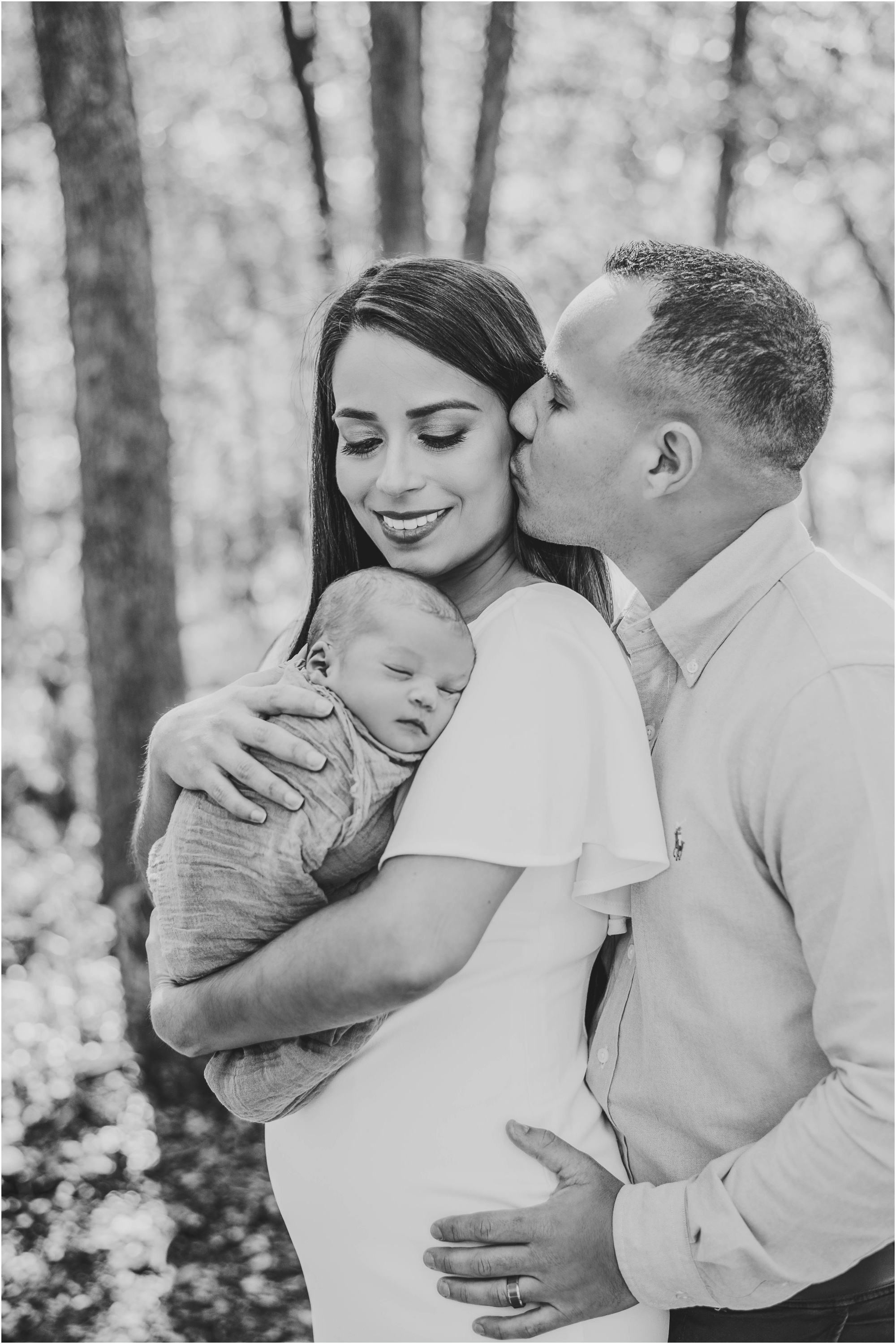 Family portrait during newborn photoshoot outdoor natural light photographer Austin Texas