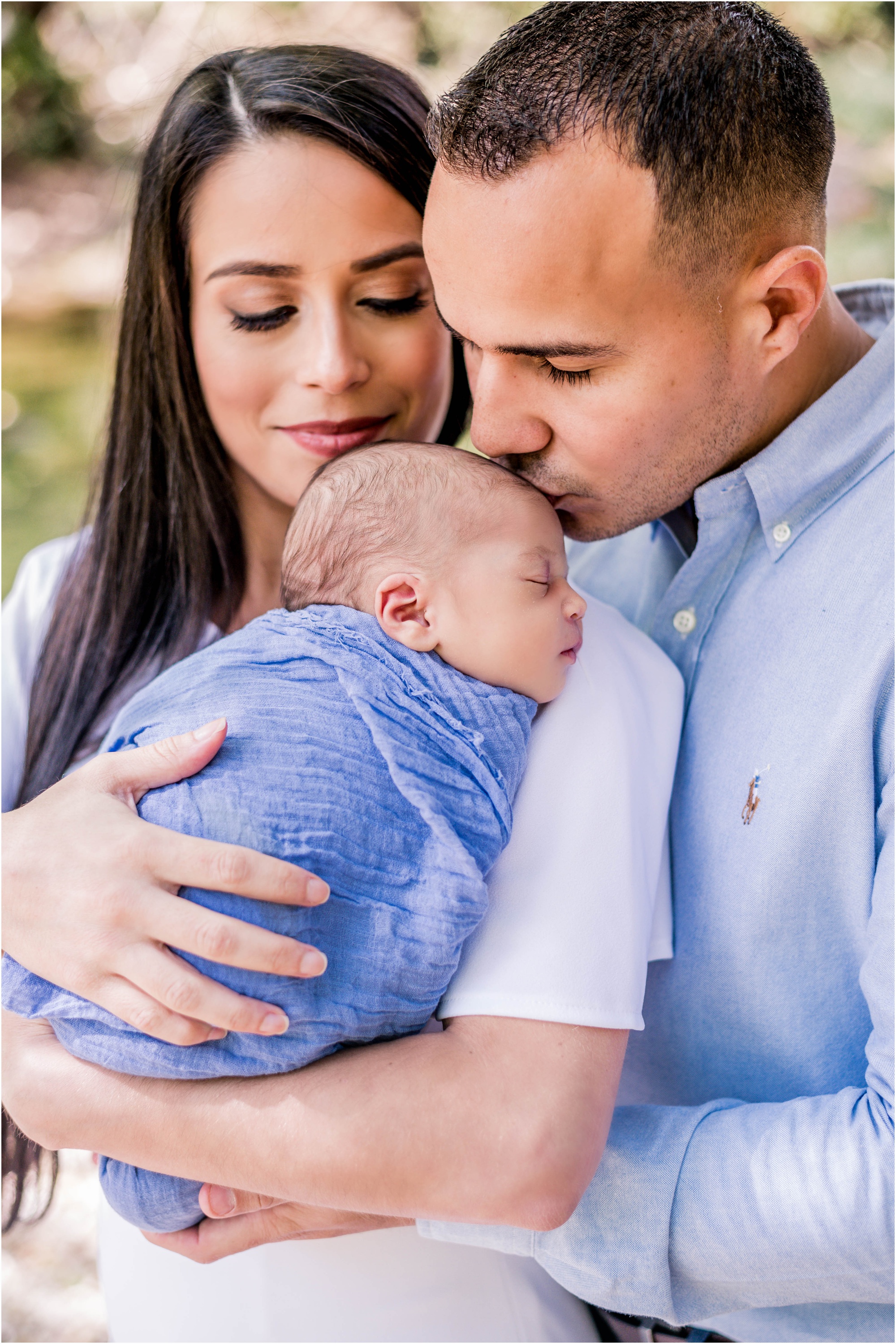 Family portrait during newborn photoshoot outdoor natural light photographer Austin Texas