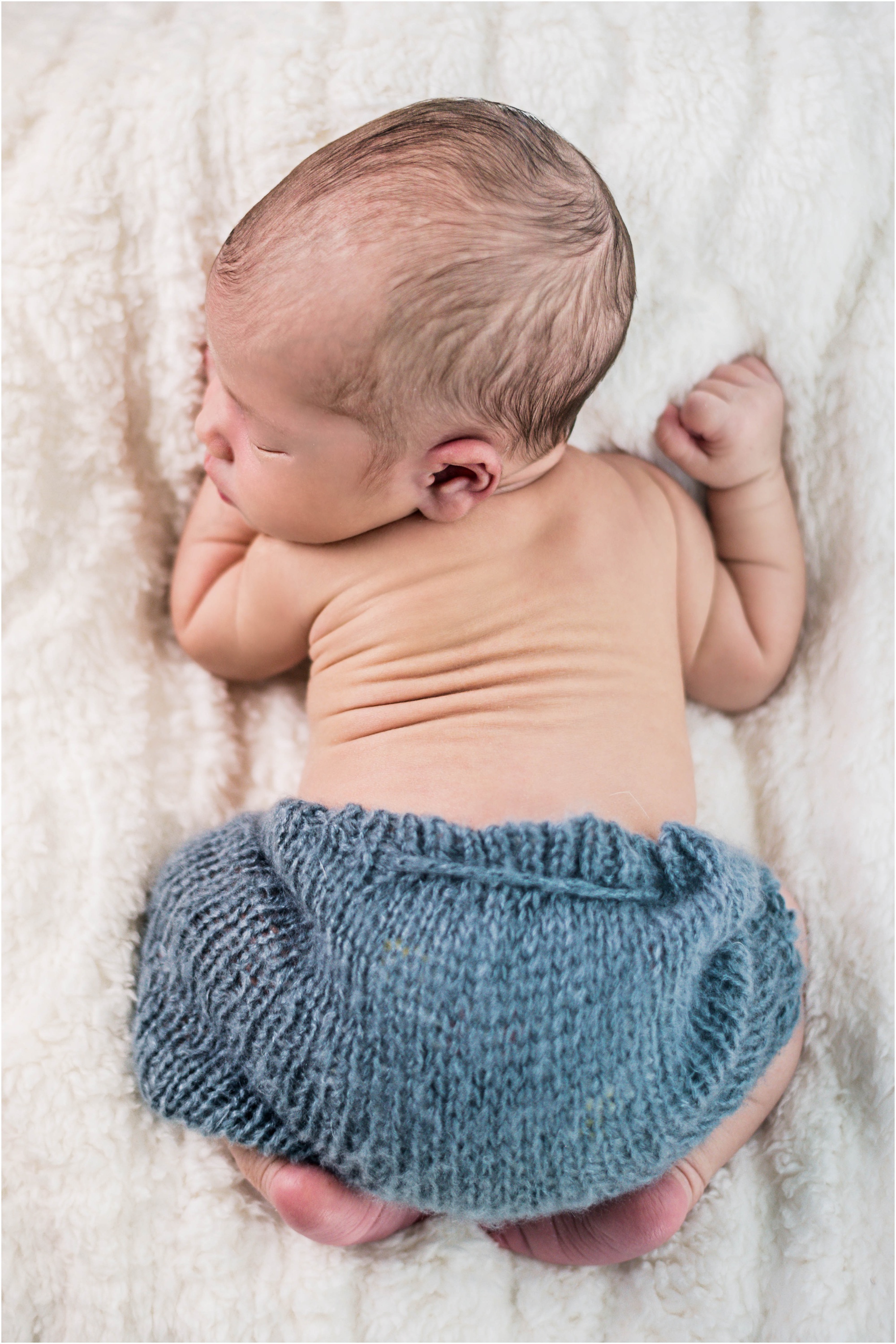 Indoor Newborn Portrait Photoshoot in Austin Texas by natural light baby photographer