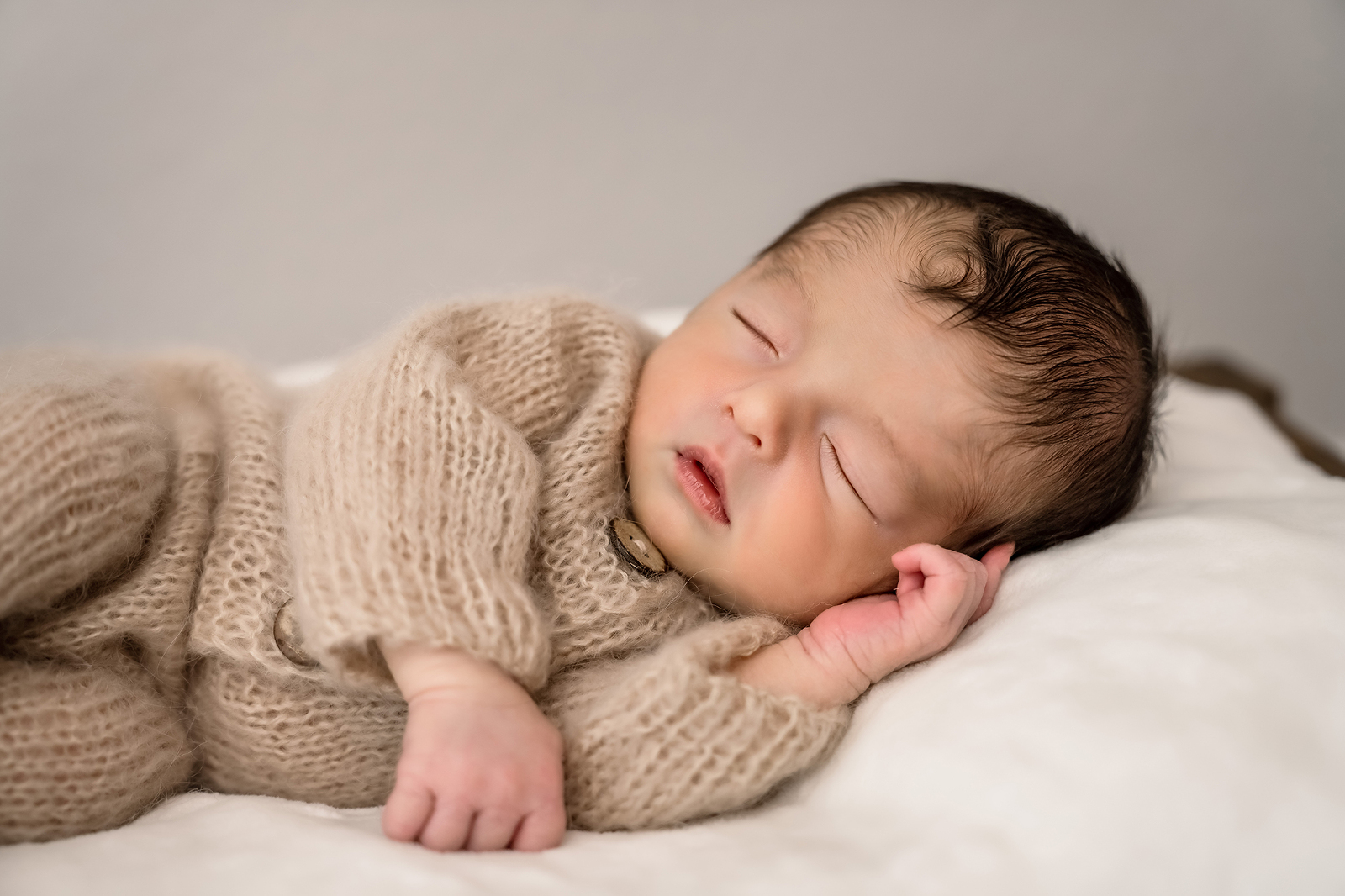 Styled In Home Newborn Photoshoot with Natural Light baby photographer in Austin Texas